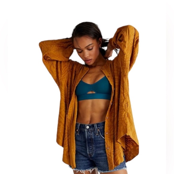 Free People Can’t Stop Dreaming Oversized Textured Tunic - Picture 2 of 9